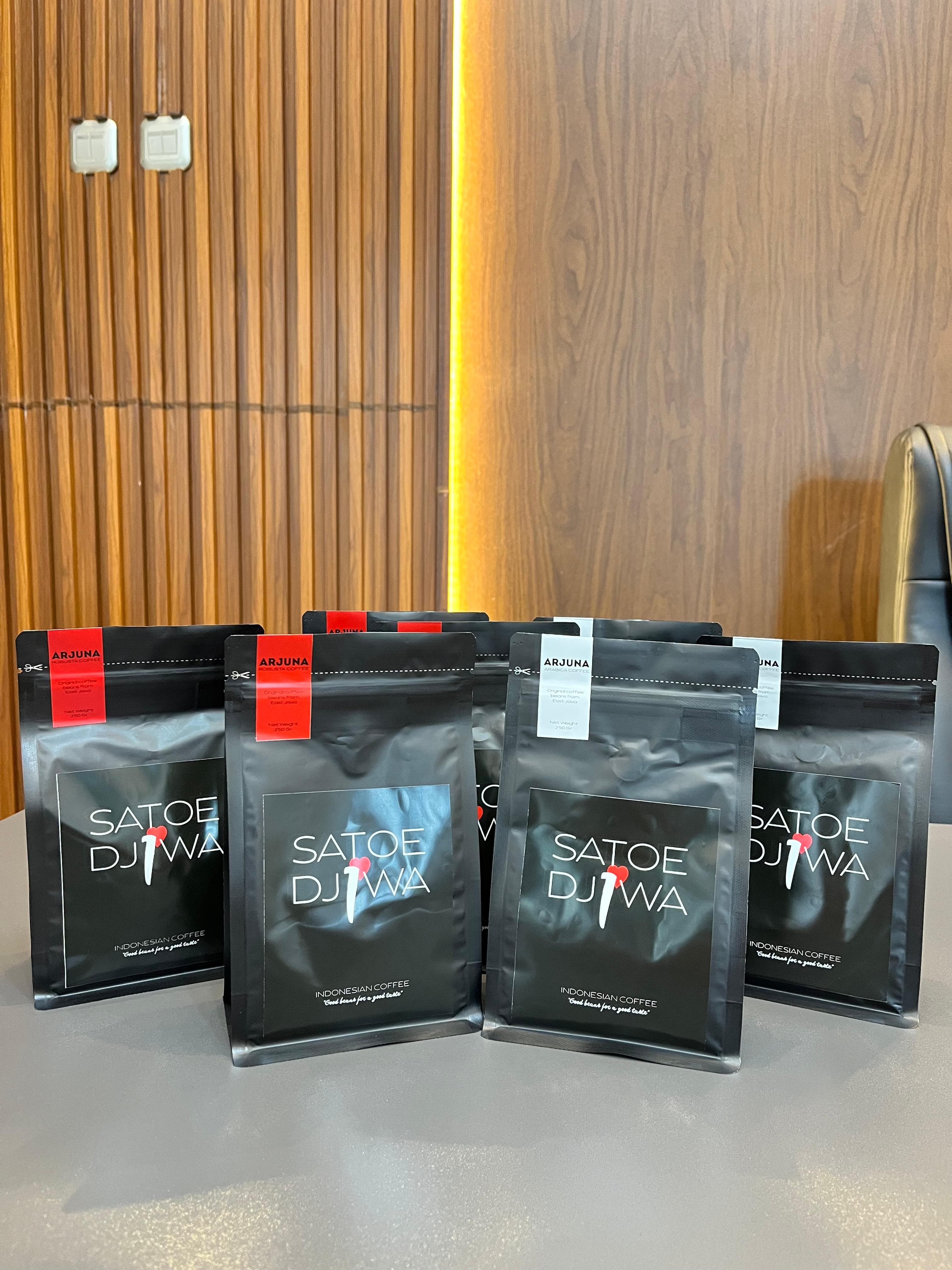 Arabica dan Robusta Green Coffee Beans